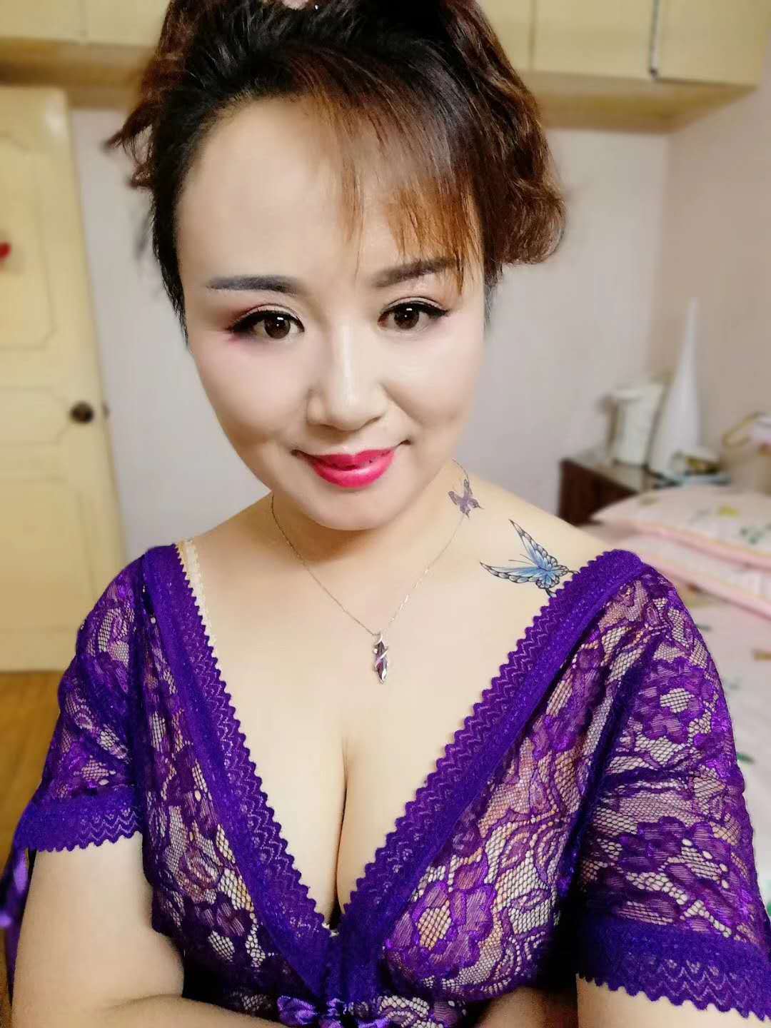 验证虹口熟女火凤凰归来